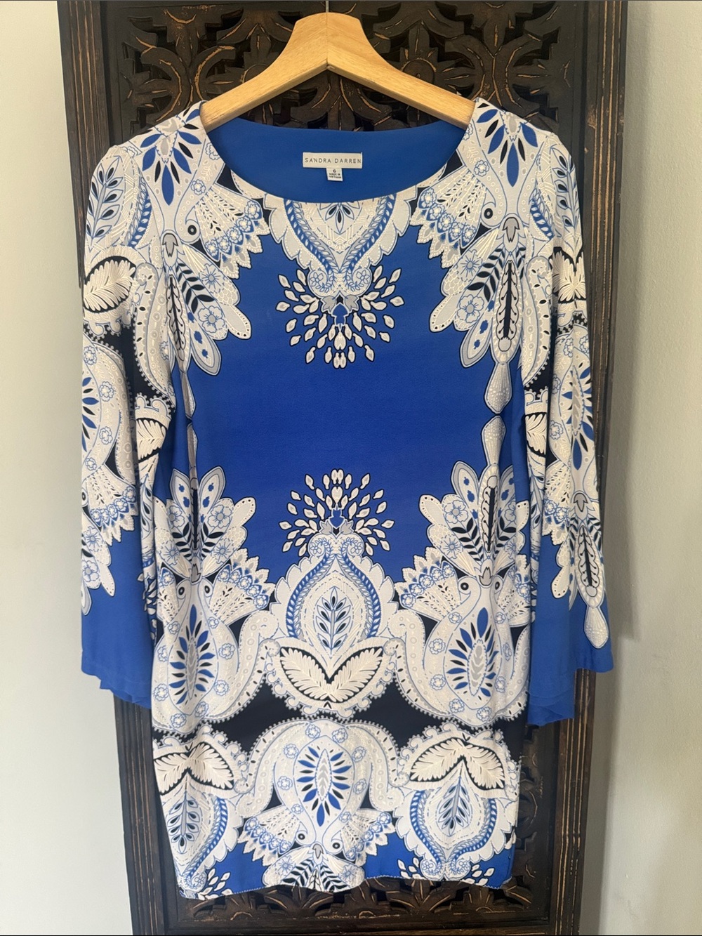 Sandra Darren Royal Blue and White Paisley Tunic Top